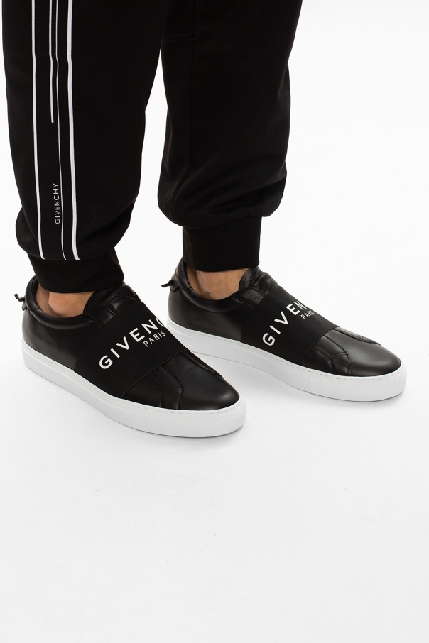 Givenchy ‘Urban Street’ sneakers Men's Shoes Vitkac